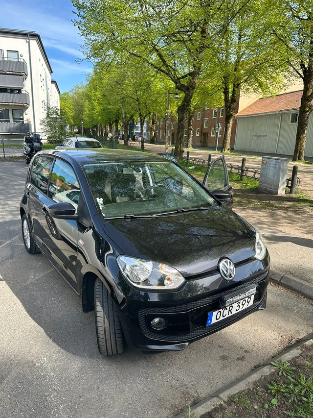 Volkswagen UP! 2016