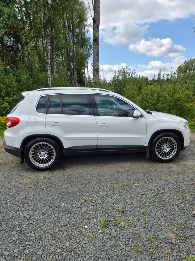 Volkswagen Tiguan 2011