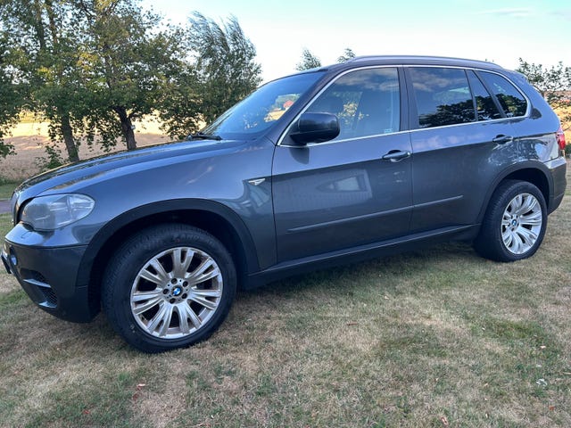 BMW X5 2011
