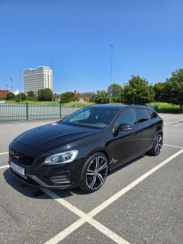 Volvo V60 2017