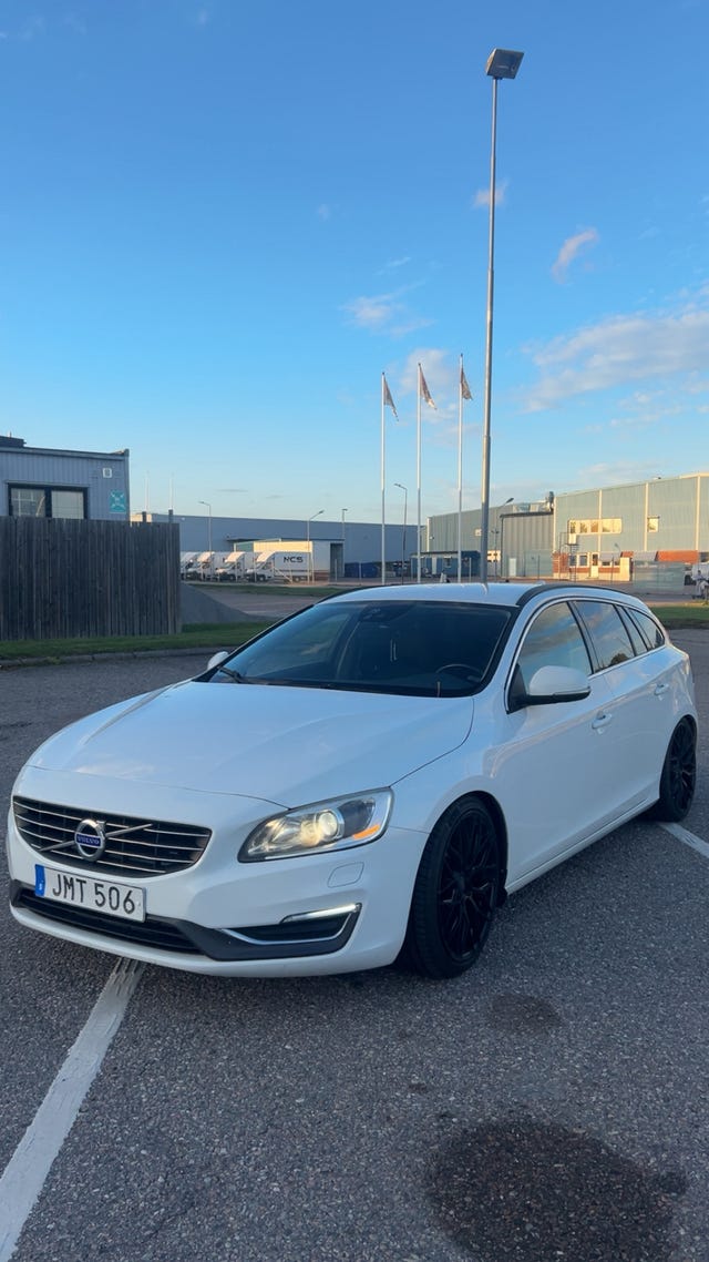 Volvo V60 2014