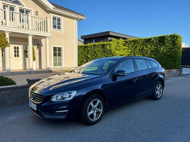 Volvo V60 2015