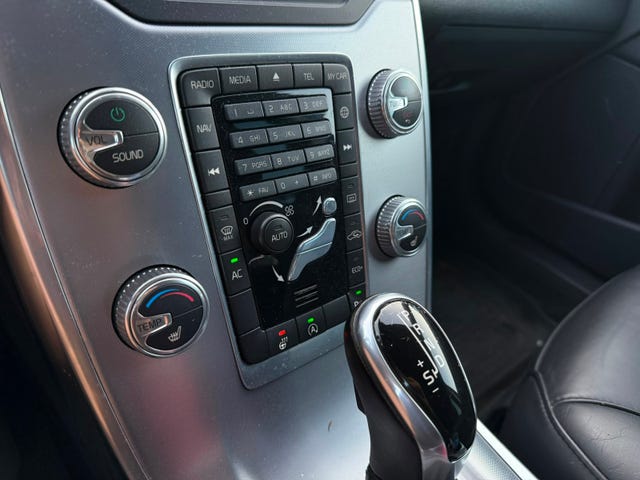 Volvo V70 2015 – bild 3