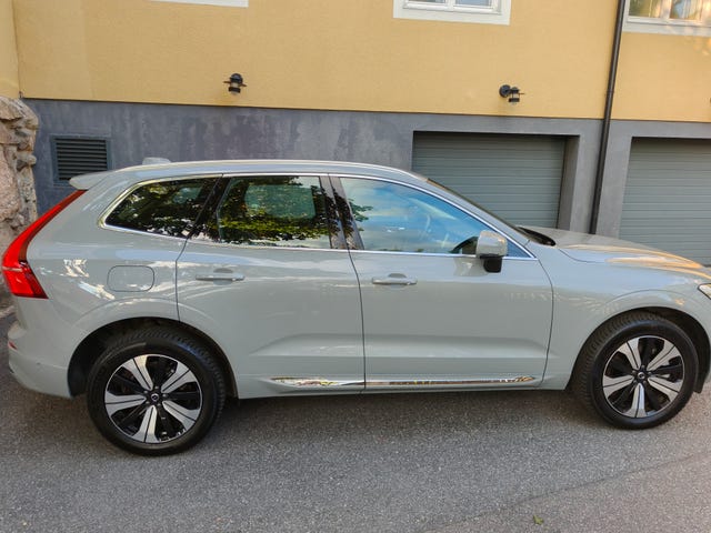 Volvo XC60 2025