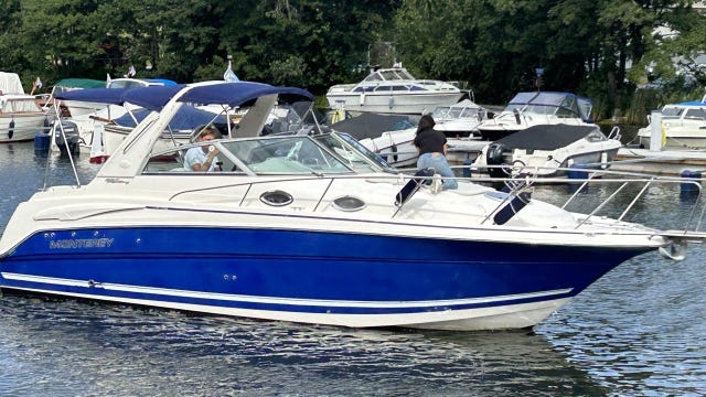 Monterey 282 CR -04 / Volvo Penta 8,1L OSI -07