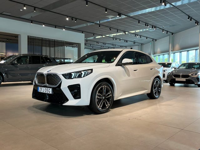 BMW iX2 2026