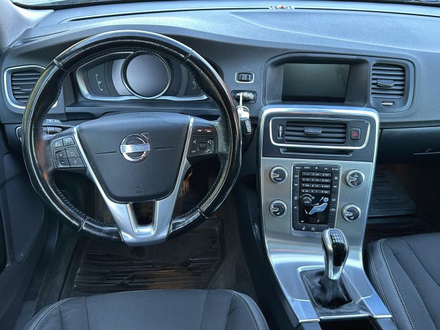 Volvo V60 — bild 9 av 11