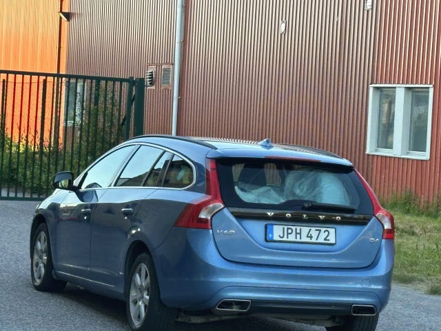 Volvo V60 — bild 8 av 11