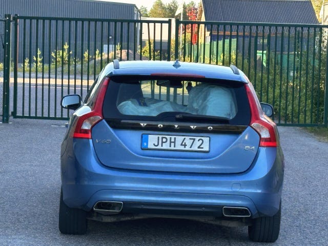 Volvo V60 — bild 6 av 11