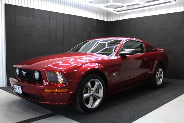 Ford Mustang 2006