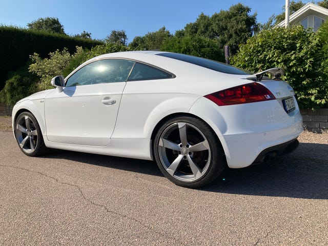 Audi TT 2011