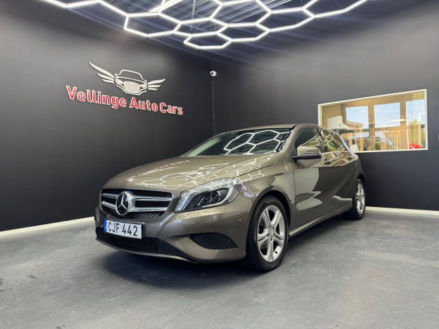 Mercedes-Benz A180 2014