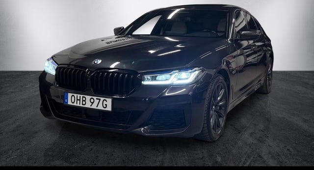 BMW 545e 2023