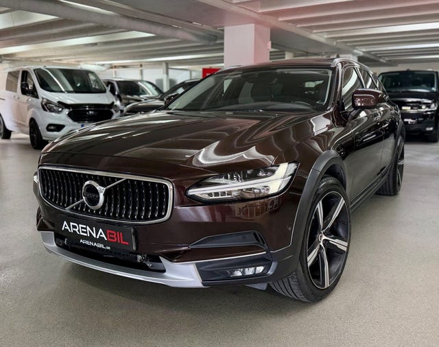 Volvo V90 Cross Country 2017