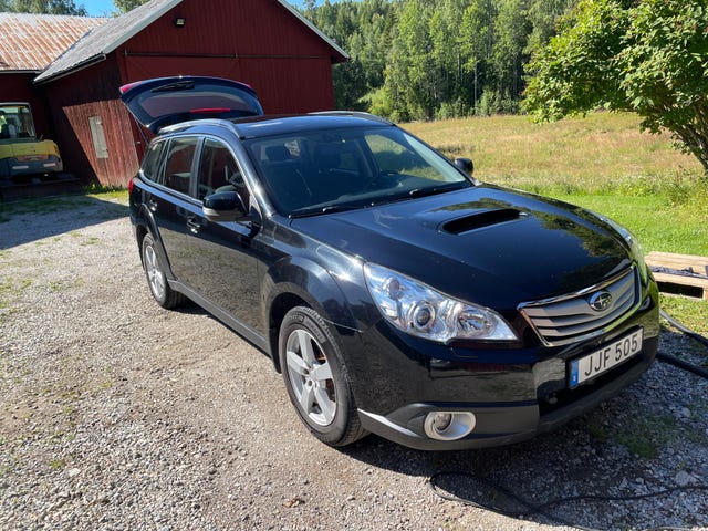 Subaru Outback 2012