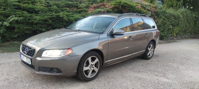 Volvo V70 2012
