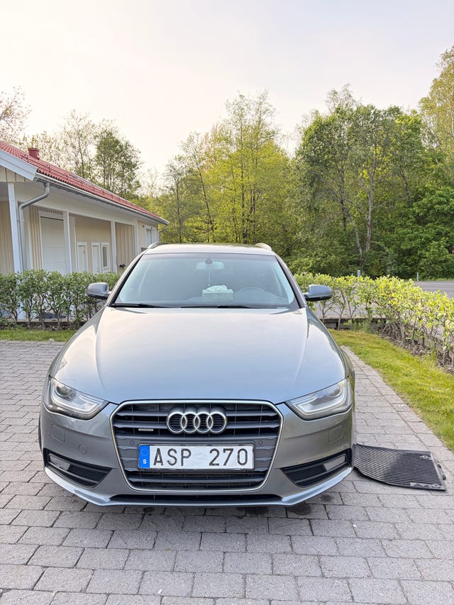 Audi A4 2014