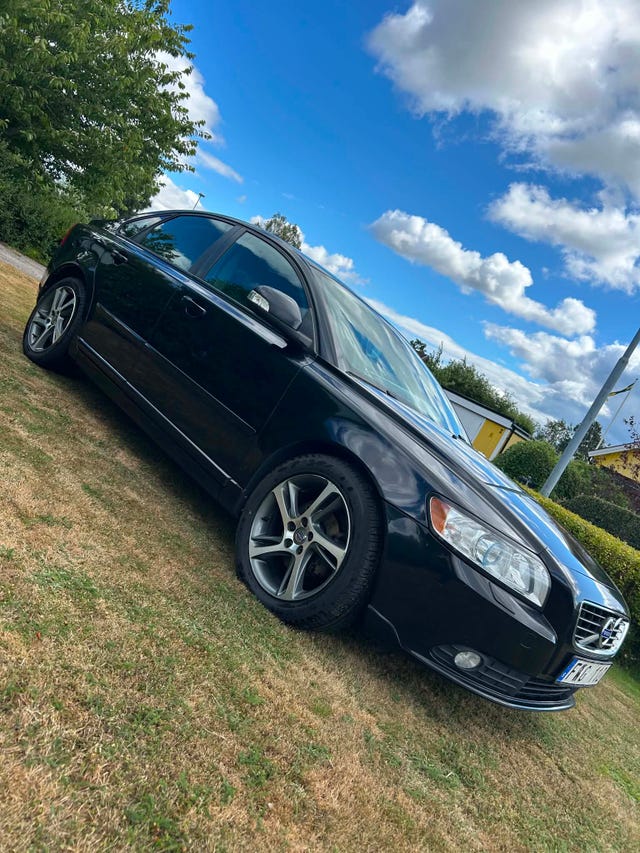 Volvo S40 2012