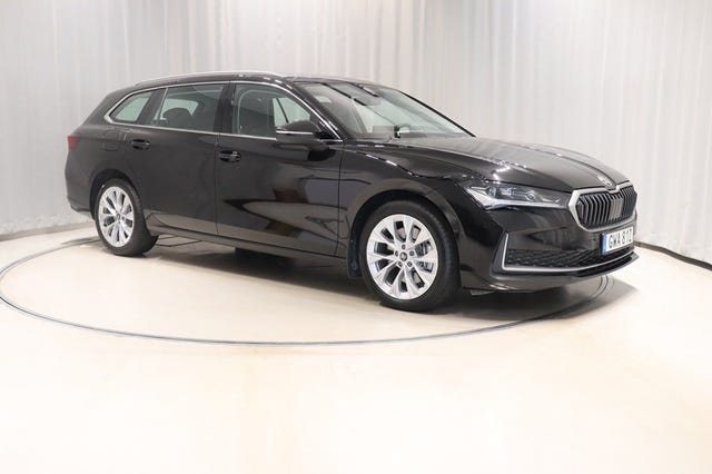 Skoda Superb 2025 – bild 3