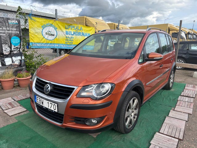 Volkswagen Touran Cross 2010