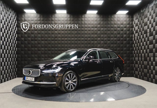 Volvo V90 2022