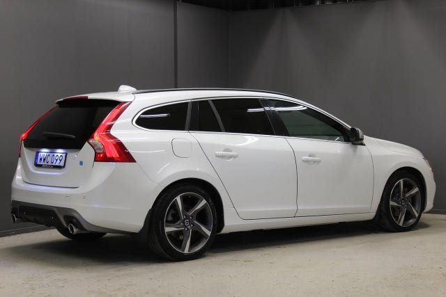 Volvo V60 2015 – bild 4