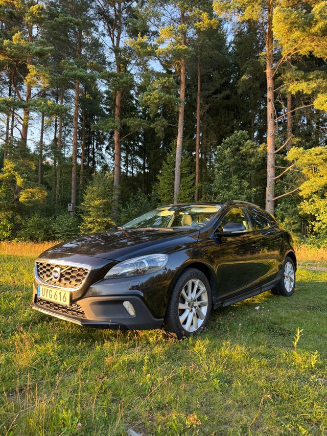 Volvo V40 Cross Country 2014