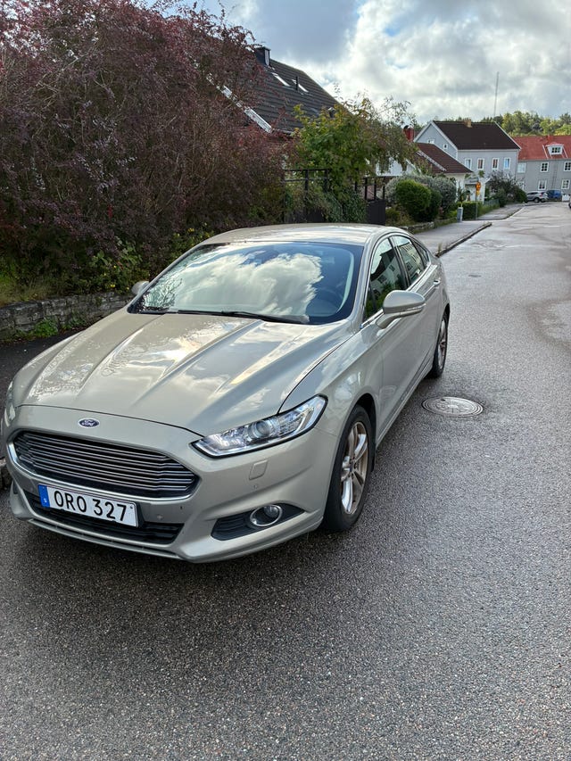 Ford Mondeo 2015