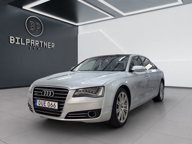 Audi A8 2011