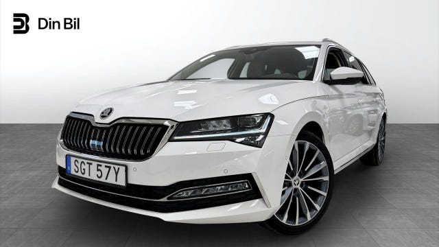 Skoda Superb 2021
