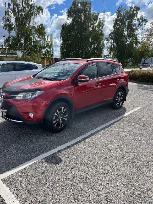 Toyota RAV4 2014