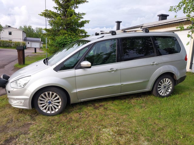 Ford Galaxy 2013