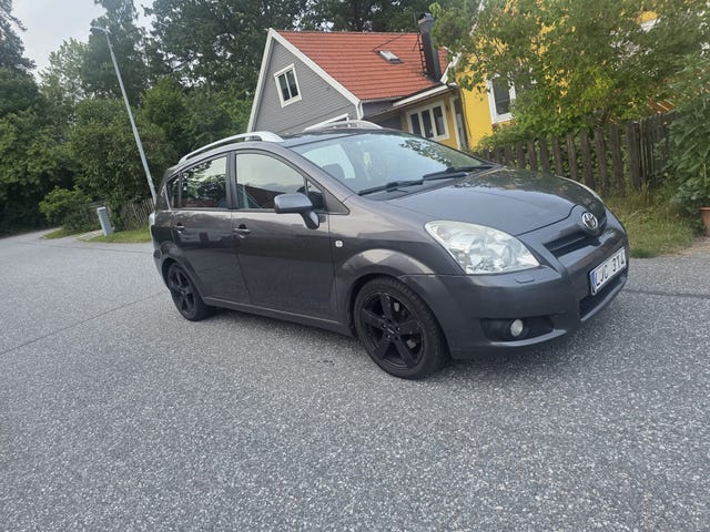 Toyota Corolla Verso 2008