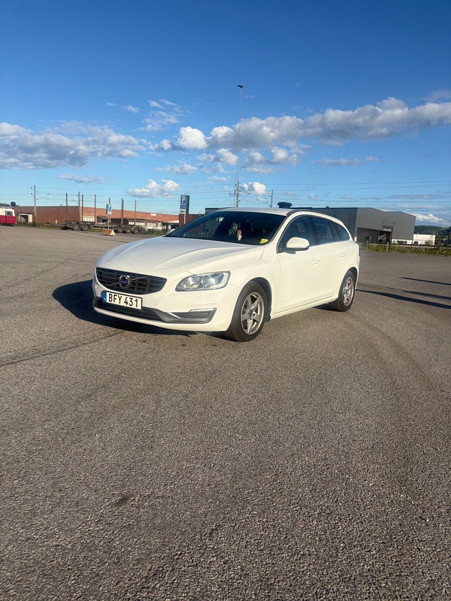 Volvo V60 2014 – bild 2