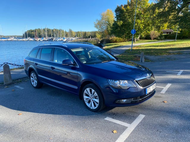 Skoda Superb 2014