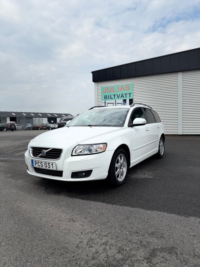Volvo V50 2010