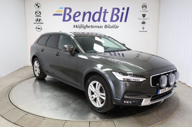 Volvo V90 Cross Country 2019