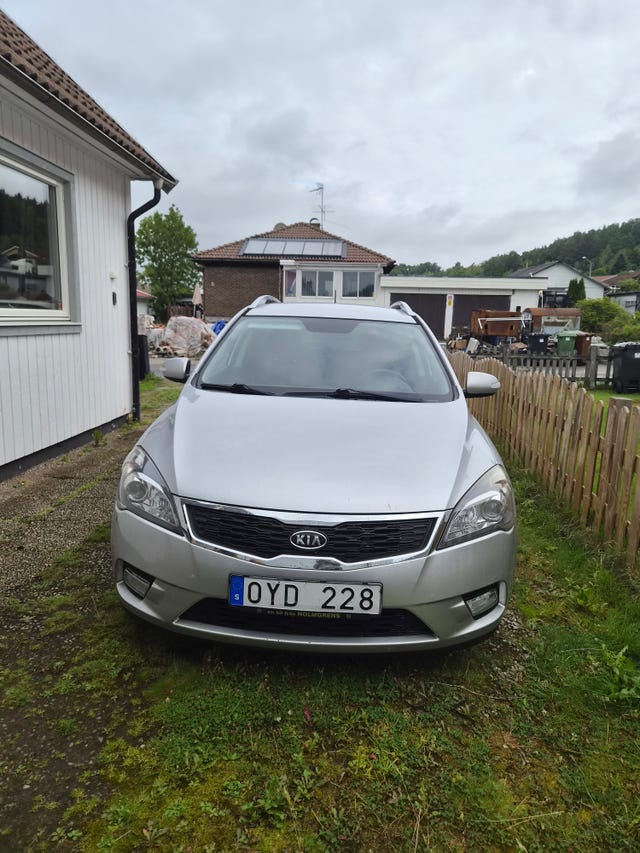 Kia Ceed 2012