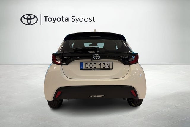 Toyota Yaris 2024 – bild 4