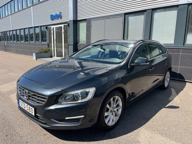 Volvo V60 2015