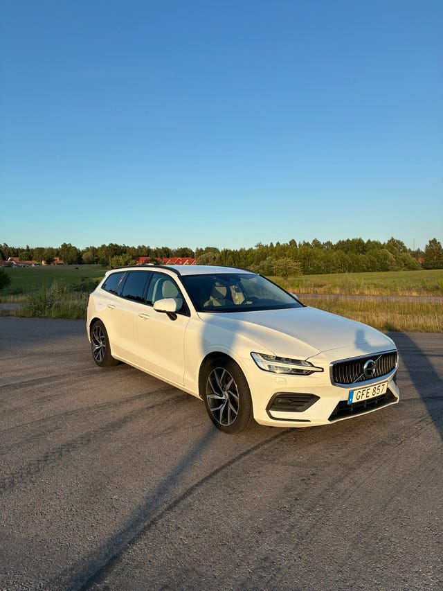 Volvo V60 2019