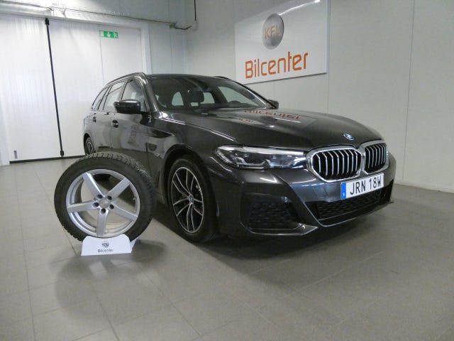BMW 530e 2022