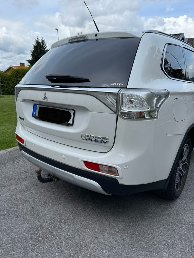 Mitsubishi Outlander 2015