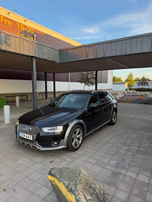 Audi A4 allroad 2014