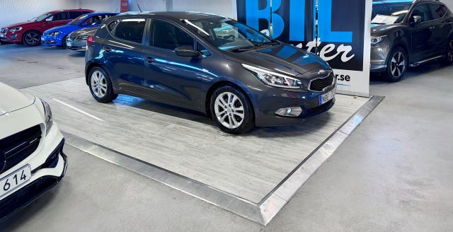 Kia Ceed 2013