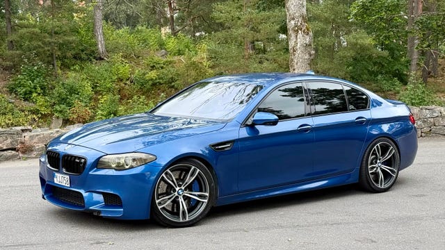 BMW M5 2012