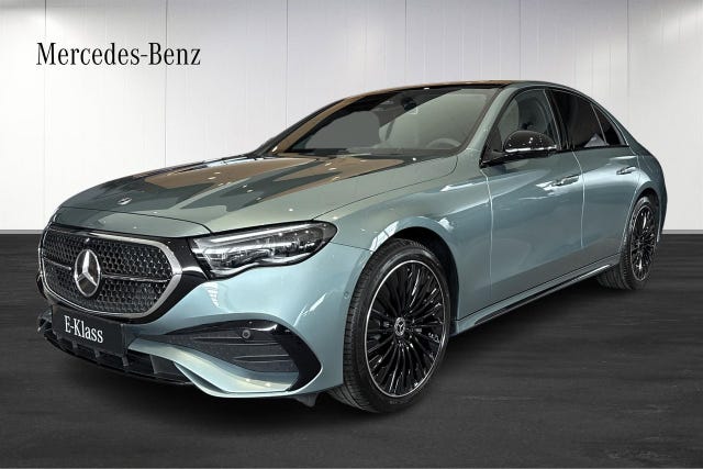 Mercedes-Benz E300 2026