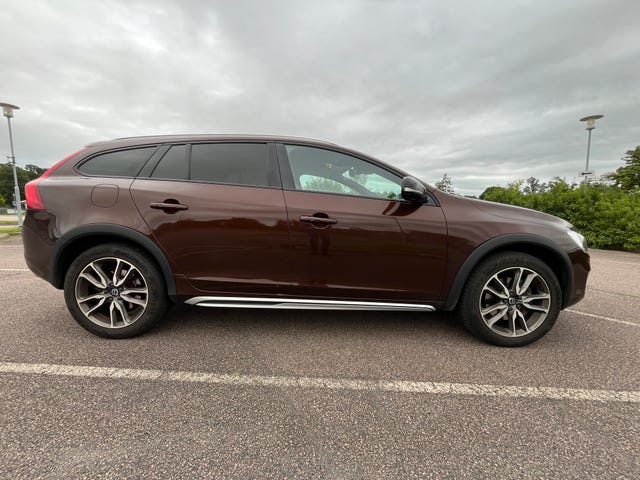 Volvo V60 Cross Country 2018