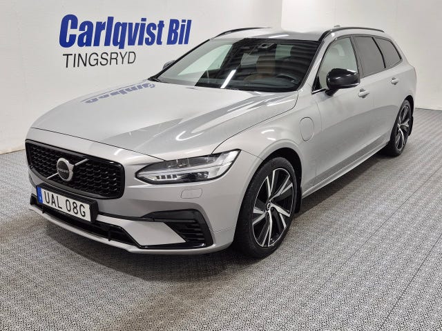 Volvo V90 2023