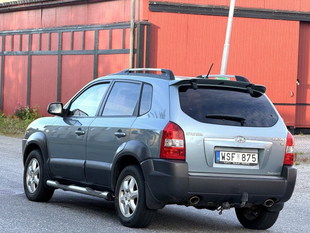 Hyundai Tucson — bild 8 av 11